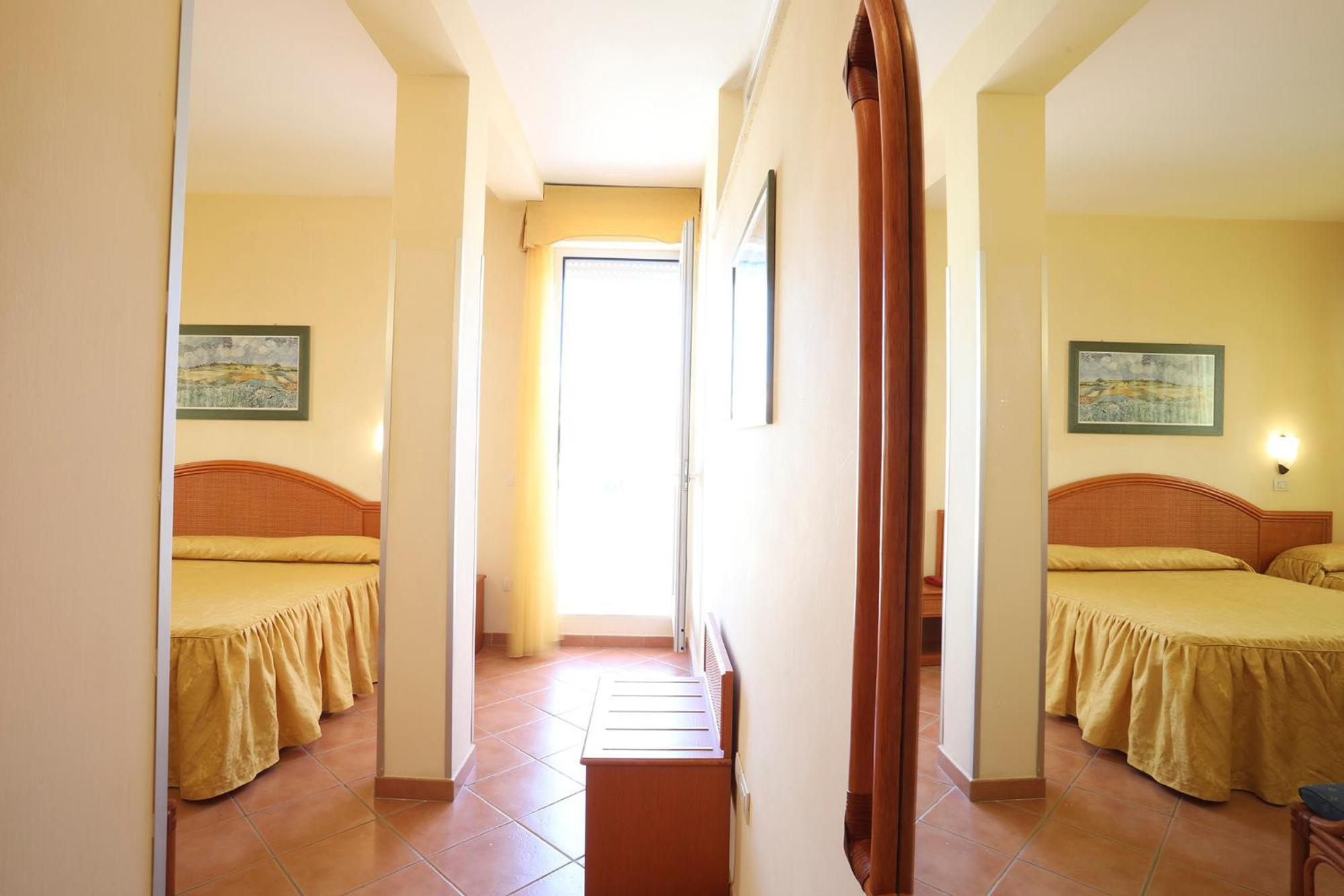 Hotel Katy Viareggio Exterior photo